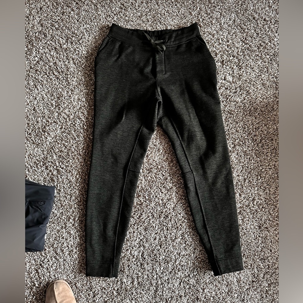 Lululemon Men's Jogger